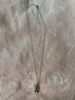 Tree necklace